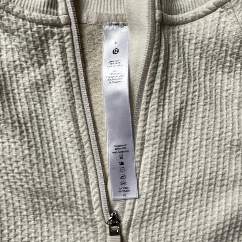 Lululemon quarter zip - Picture 2 of 2